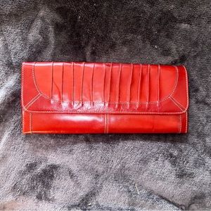 NWT Fossil Clutch